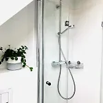 Casa de hóspedes Zimmer/wohnung 3*